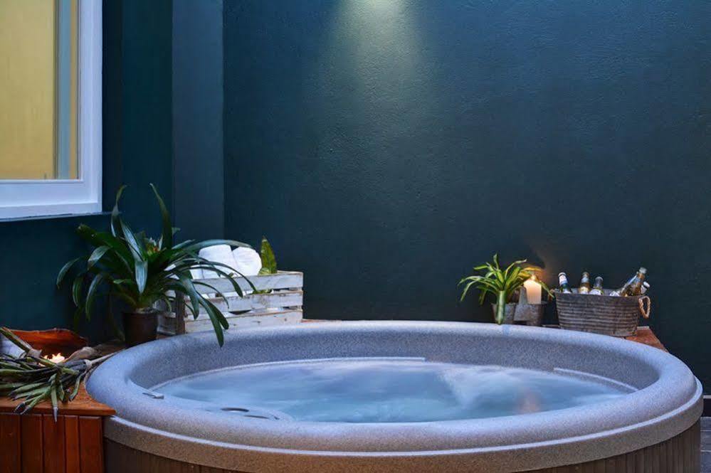 Oasis Suites Medellín Dış mekan fotoğraf